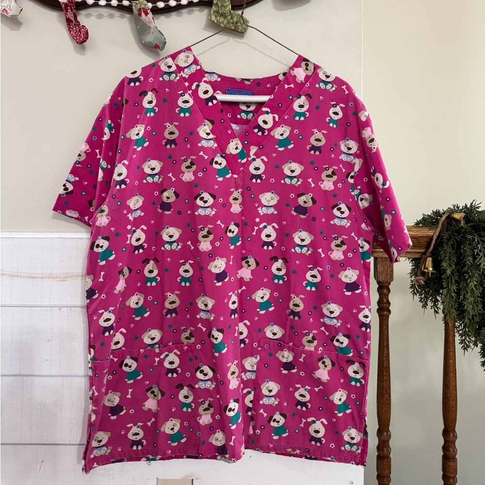 Women's V-Neck Scrub Top in Bright Fuchsia with Puppy Print